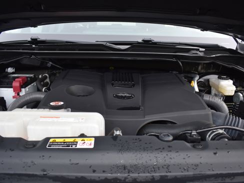 Used 2023 Toyota Tundra SR5 w/ SR5 Premium Package image 32