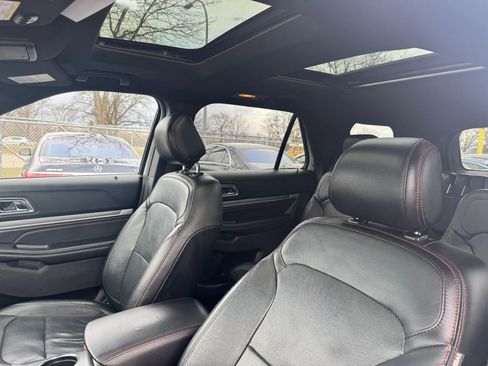 Used 2017 Ford Explorer Sport w/ Equipment Group 401A image 13