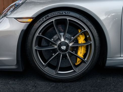 Used 2019 Porsche 911 GT3 image 9