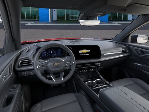 New 2026 Chevrolet Traverse LT w/ Driver Confidence Package FWD image 29