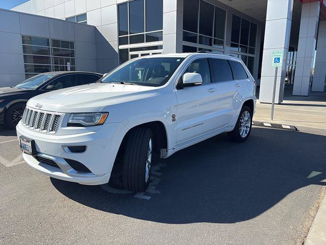 Used 2015 Jeep Grand Cherokee Summit w/ Platinum Series Group AWD/4WD image 2