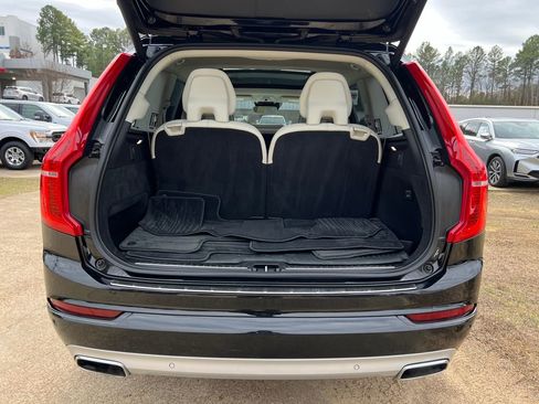 Used 2019 Volvo XC90 T6 Momentum w/ Advanced Package image 15