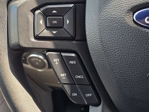 Certified 2019 Ford F250 XL w/ STX Appearance Package AWD/4WD image 15