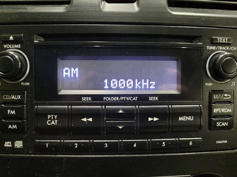 Used 2013 Subaru Crosstrek 2.0i Premium image 25