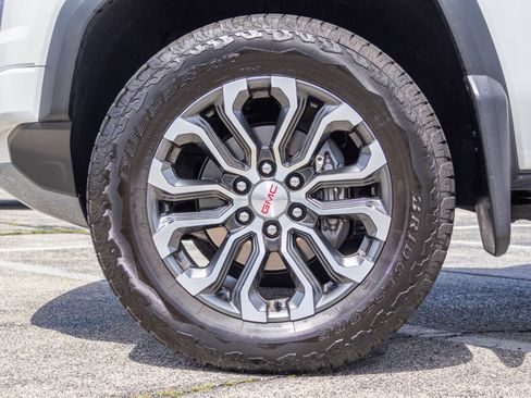 Used 2026 GMC Canyon Denali AWD/4WD image 54
