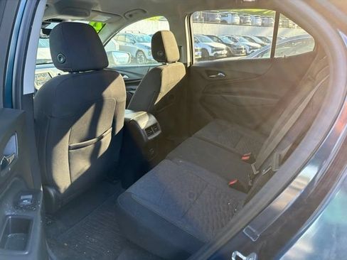 Used 2021 Chevrolet Equinox LT AWD/4WD image 9