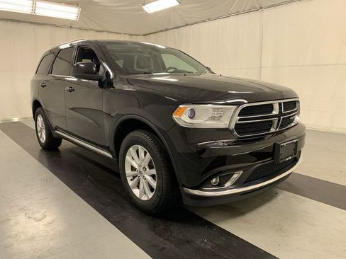 Used 2019 Dodge Durango SXT image 6