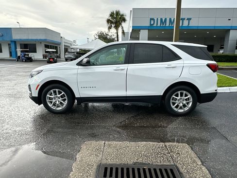 Certified 2024 Chevrolet Equinox LS w/ LS Convenience Package FWD image 8