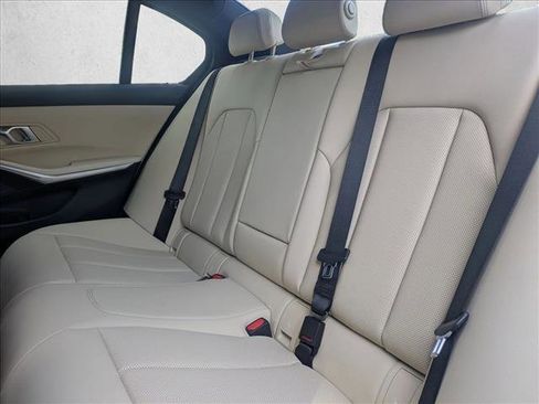 Used 2026 BMW 330i Sedan w/ Convenience Package image 17
