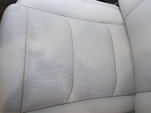 New 2026 Genesis GV70 2.5T Advanced image 8