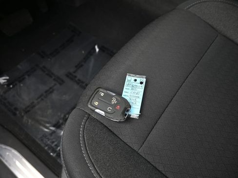 Used 2021 Chevrolet Silverado 1500 LT w/ All Star Edition Plus image 18