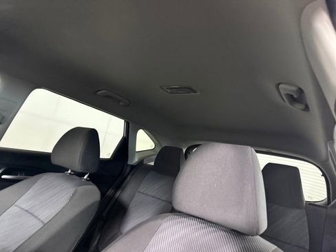 Used 2021 Kia Seltos LX image 12