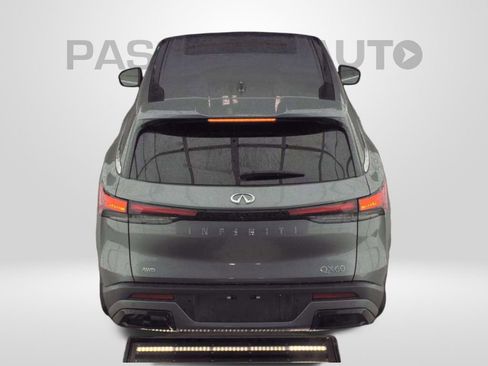 Used 2023 INFINITI QX60 Pure image 3