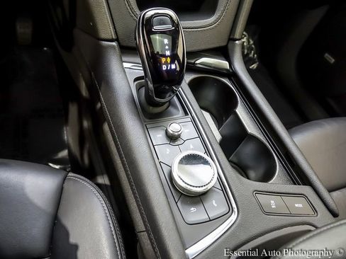 Certified 2023 Cadillac XT6 Premium Luxury image 19