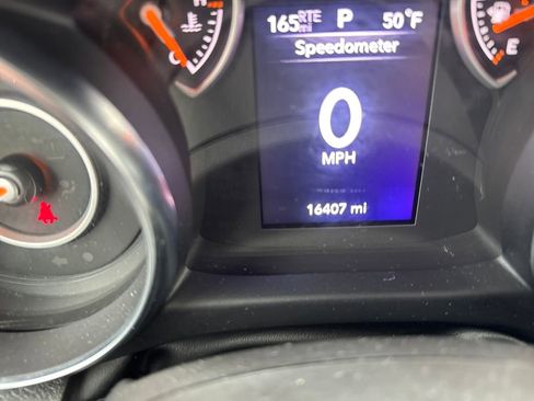 Used 2022 Jeep Wrangler Unlimited Sport image 16