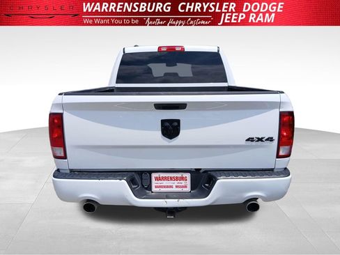 Used 2019 RAM 1500 Express w/ Express Value Package AWD/4WD image 5