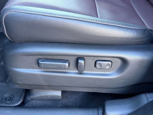 Certified 2026 Honda Ridgeline Black Edition image 30