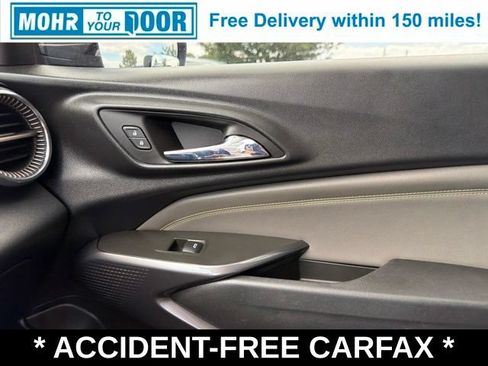Used 2024 Chevrolet Trax ACTIV w/ Sunroof Package FWD image 29