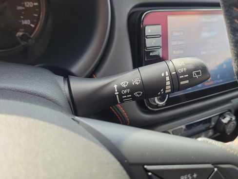 Used 2023 Nissan Kicks SR w/ SR Premium Package FWD image 30