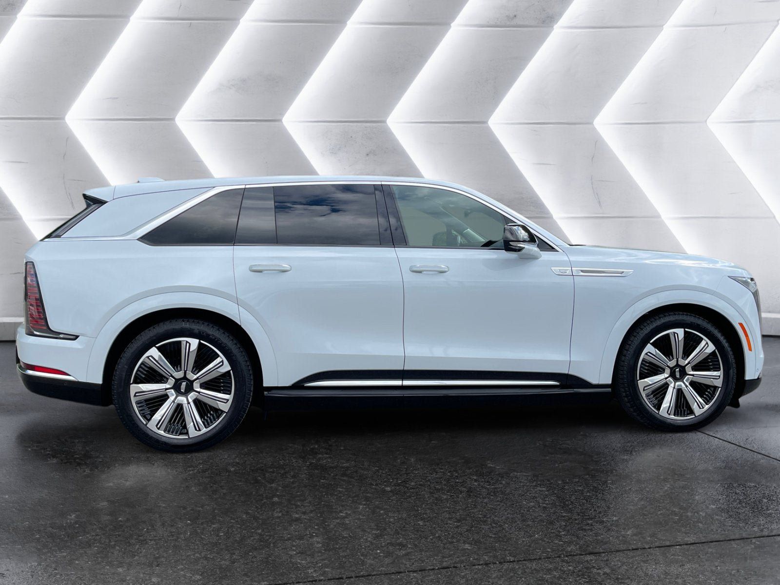Certified 2026 Cadillac Escalade IQ Luxury 2 AWD/4WD image 7