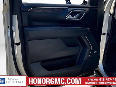 Used 2023 Chevrolet Tahoe LT RWD image 19
