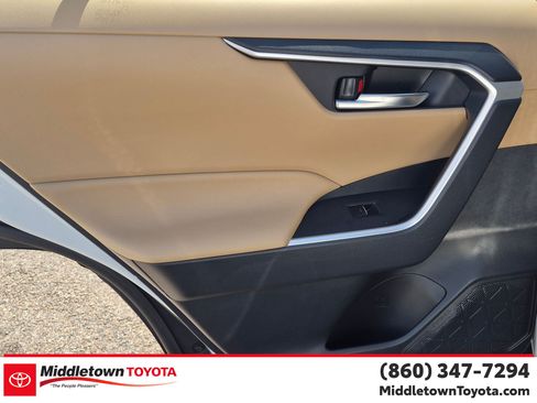 Certified 2023 Toyota RAV4 XLE Premium AWD/4WD image 29
