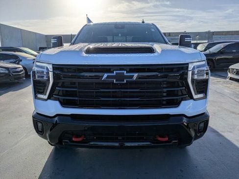 Used 2026 Chevrolet Silverado 2500 LT w/ Trail Boss Package AWD/4WD image 8