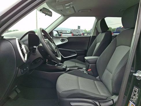 Used 2021 Kia Soul LX FWD image 14