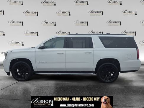 Used 2018 GMC Yukon XL SLT w/ Open Road Package AWD/4WD image 17