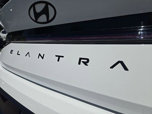 Certified 2025 Hyundai Elantra N FWD image 14
