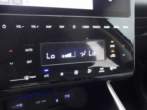 Used 2024 Hyundai Tucson Limited AWD/4WD image 28
