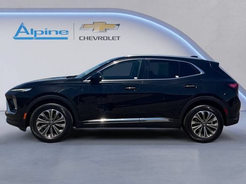 Used 2024 Buick Envision Preferred AWD/4WD image 2