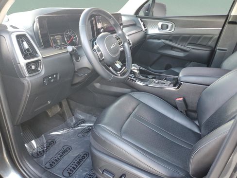 Used 2022 Kia Sorento SX image 18