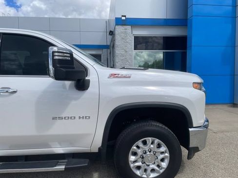 Used 2020 Chevrolet Silverado 2500 LTZ w/ LTZ Plus Package AWD/4WD image 11
