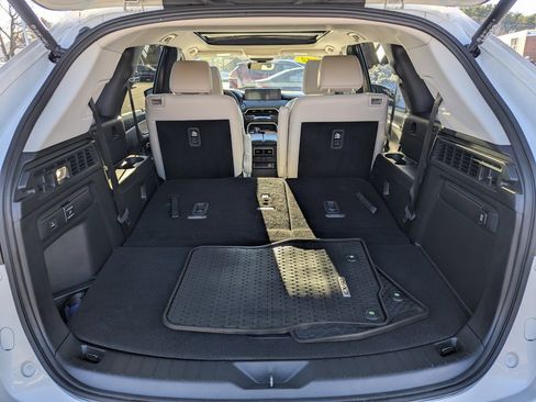 Used 2025 MAZDA CX-90 Plug-In Hybrid w/Premium Sport image 14