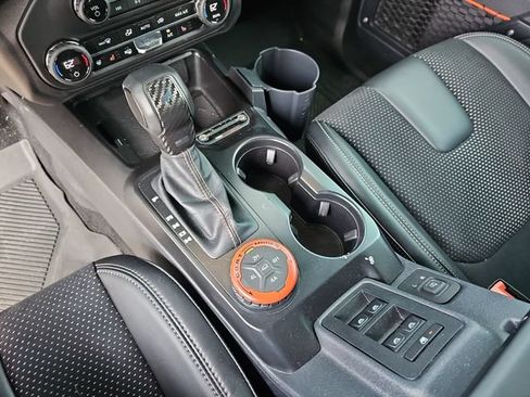 Certified 2025 Ford Bronco Raptor w/ Interior Carbon Fiber Pack AWD/4WD image 27