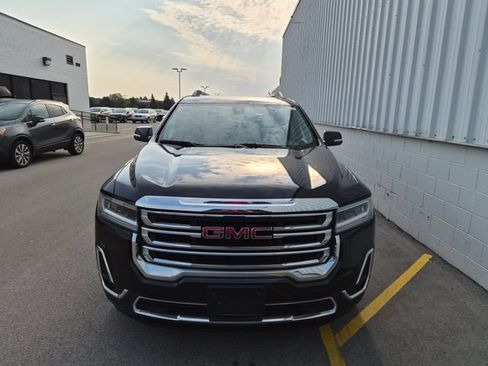 Used 2023 GMC Acadia SLT AWD/4WD image 2