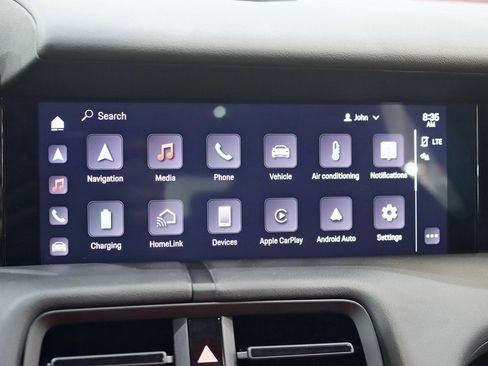 Used 2021 Porsche Taycan 4S image 22