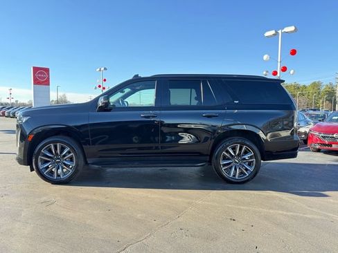 Used 2024 Cadillac Escalade Sport RWD image 6