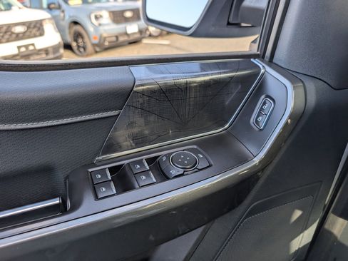 Certified 2022 Ford F150 XLT w/ Equipment Group 302A High image 18