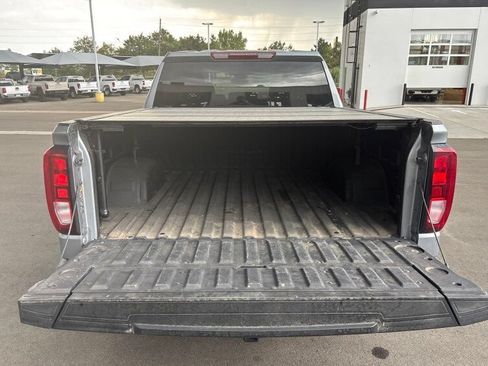 Used 2023 GMC Sierra 1500 Elevation AWD/4WD image 4