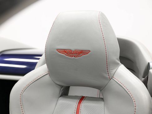 Used 2016 Aston Martin V8 Vantage GT RWD image 19