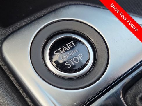 Used 2025 Nissan Sentra SV w/ All-Weather Package FWD image 8