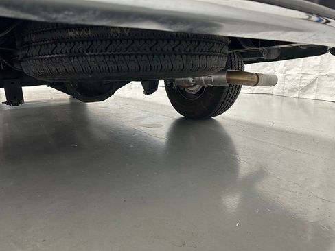 Used 2025 Chevrolet Express 3500 LT w/ LT Preferred Equipment Group image 34