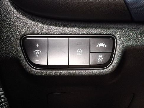Used 2021 Kia Seltos S AWD/4WD image 24