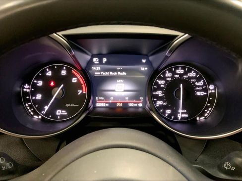 Used 2019 Alfa Romeo Giulia Ti Sport w/ Quick Order Package 22U Sport image 24