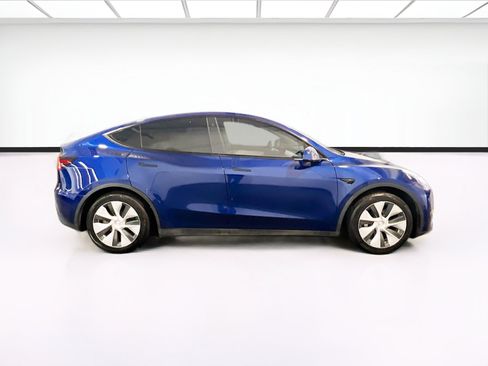 Used 2021 Tesla Model Y 2WD image 23