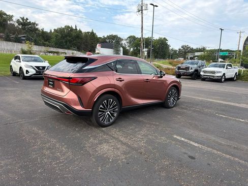Used 2025 Lexus RX 350 w/ Convenience Package AWD/4WD image 30