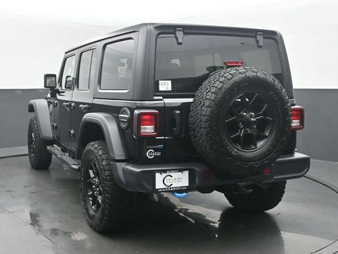 Used 2024 Jeep Wrangler Unlimited AWD/4WD image 4