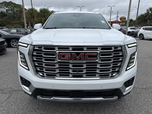 Used 2025 GMC Yukon Denali image 8